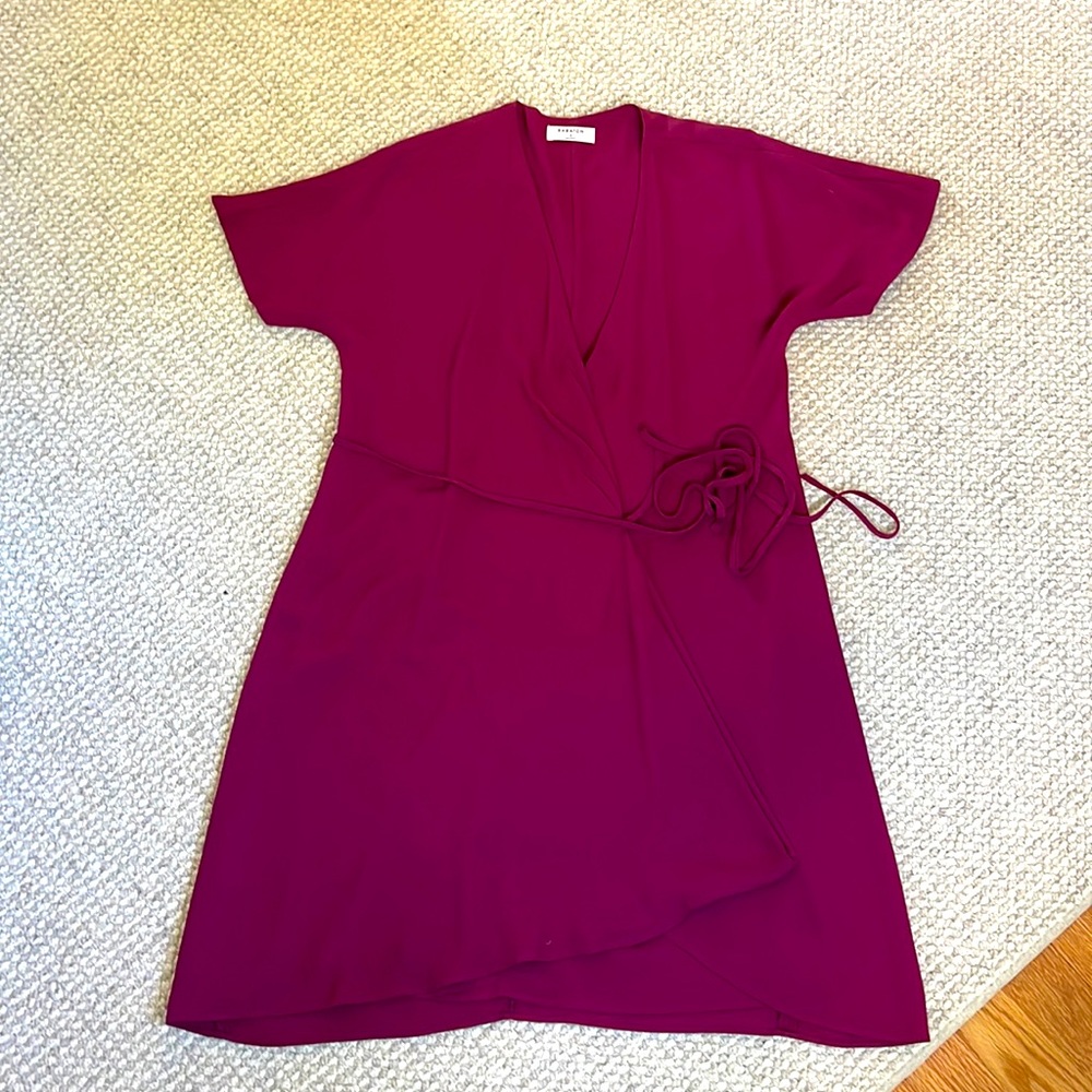 Pretty maroon short-sleeved wrap dress. Babaton brand from Aritzia, Small.